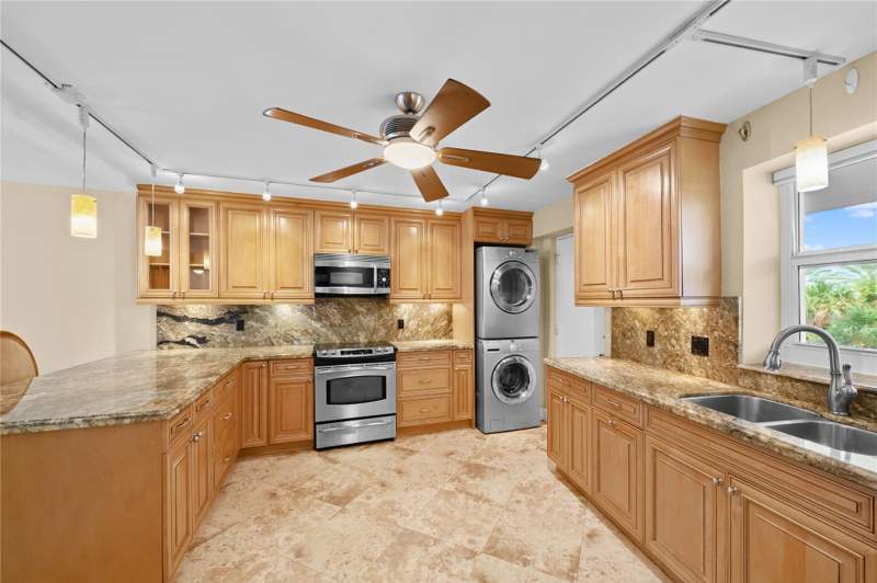 1 bedroom Condominium at 4100 Galt Ocean Drive #304, The Galleon, Fort Lauderdale — photo 2