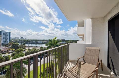 1201 S Ocean #704s, Hollywood FL - photo 22 of 23