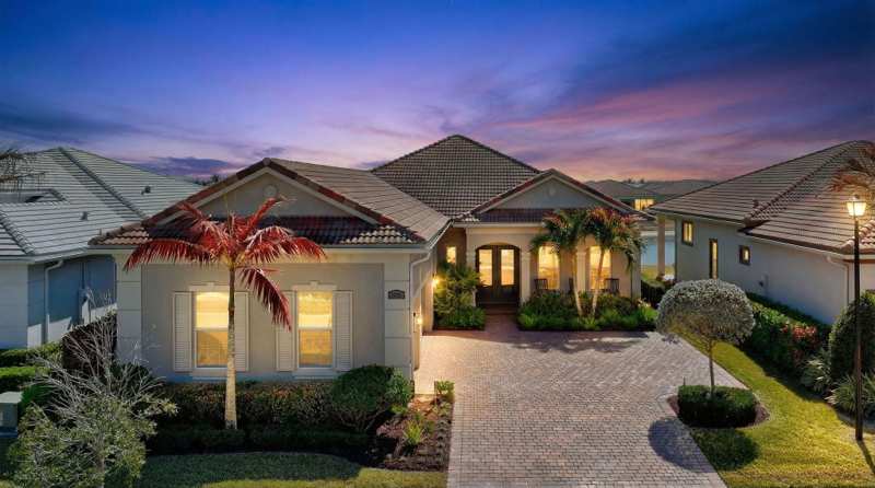 3 bedroom Single Family Residence at 8639 SW Flutto Way, Verano South Pud 1 - Pod, Port St. Lucie — photo 1