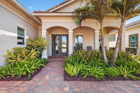 8639 SW Flutto Way, Port St. Lucie FL - photo 7 of 100