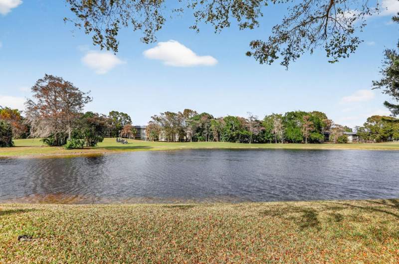 2 bedroom Villa at 7917 NW 62nd Court, Waterside/Edgewater, Tamarac — photo 5