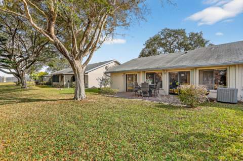 7917 NW 62nd Court, Tamarac FL - photo 8 of 51