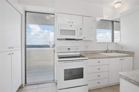 1900 S Ocean Drive #810, Fort Lauderdale FL - photo 8 of 30