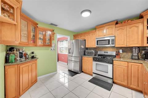5991 NW 13th Street, Sunrise FL - photo 16 of 59