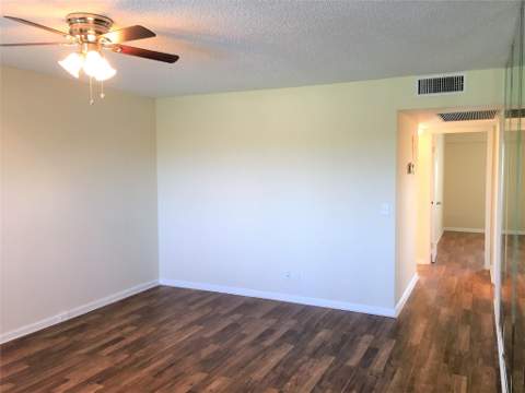 551 SW 135th Avenue #405b, Pembroke Pines FL - photo 11 of 32