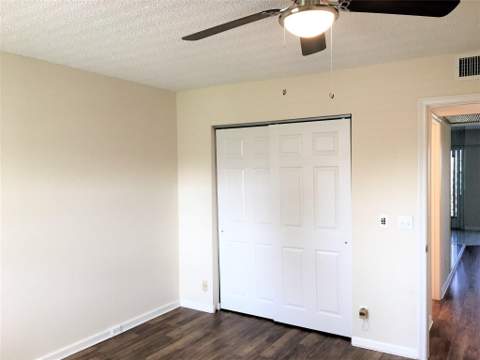 551 SW 135th Avenue #405b, Pembroke Pines FL - photo 17 of 32