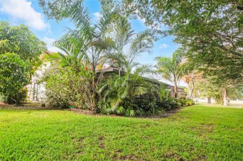 16131 Laurel Drive #33, Weston FL - photo 16 of 24
