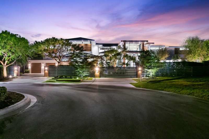 7 bedroom Single Family Residence at 10691 Golden Eagle Court, Hawks Landing, Plantation — photo 1