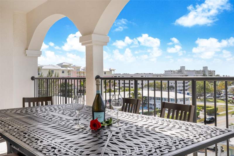 2 bedroom Condominium at 191 SE 20th Avenue #614, 1 ocean blvd. condo, Deerfield Beach — photo 4