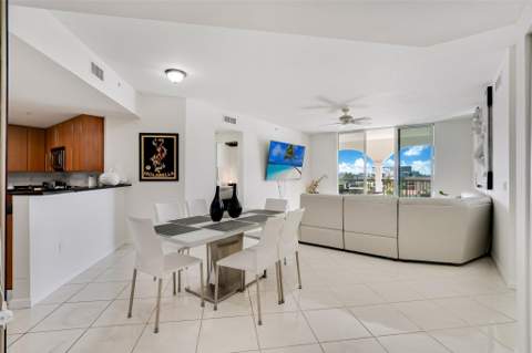 191 SE 20th Avenue #614, Deerfield Beach FL - photo 7 of 30