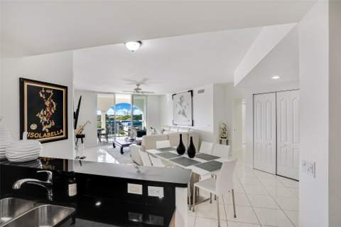 191 SE 20th Avenue #614, Deerfield Beach FL - photo 10 of 30