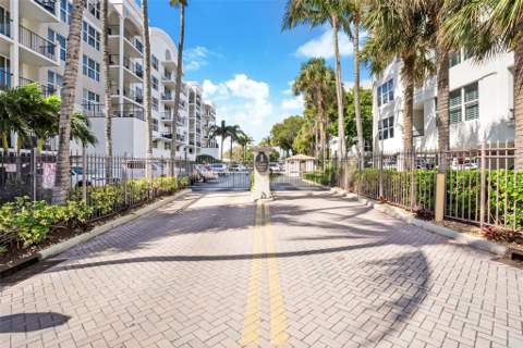 191 SE 20th Avenue #614, Deerfield Beach FL - photo 20 of 30