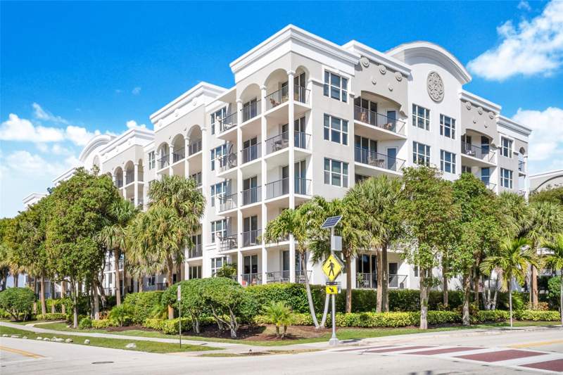 2 bedroom Condominium at 191 SE 20th Avenue #614, 1 ocean blvd. condo, Deerfield Beach — photo 3
