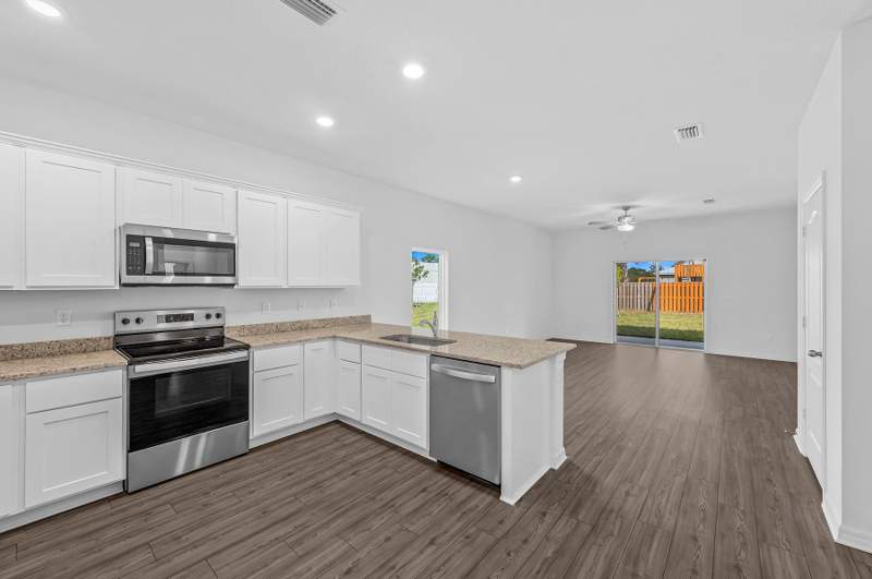 4 bedroom Single Family Residence at 5604 Sunset Boulevard, Indian River Estates, Fort Pierce — photo 5