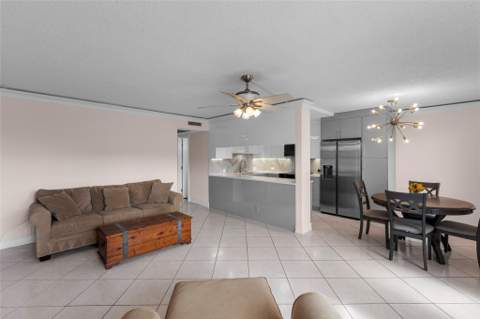 2122 Cambridge F #2122, Deerfield Beach FL - photo 6 of 44
