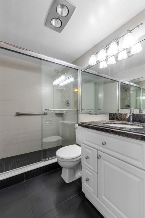 2122 Cambridge F #2122, Deerfield Beach FL - photo 14 of 44