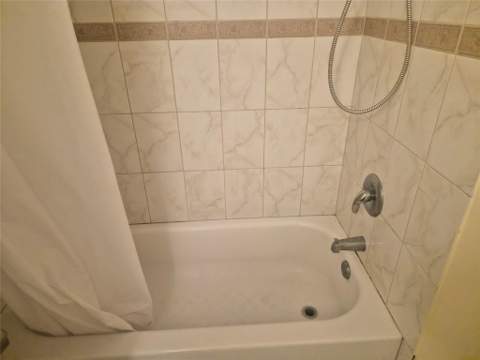 3252 Foxcroft Road #113, Miramar FL - photo 14 of 23