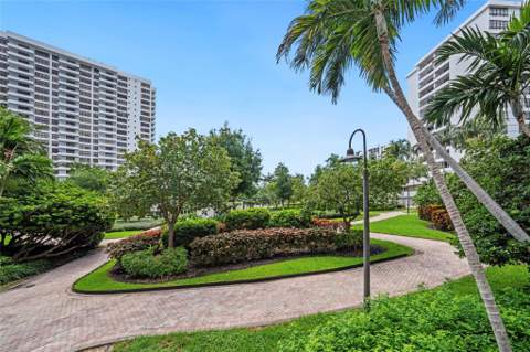 600 Three Islands Boulevard #406, Hallandale Beach FL - photo 20 of 20