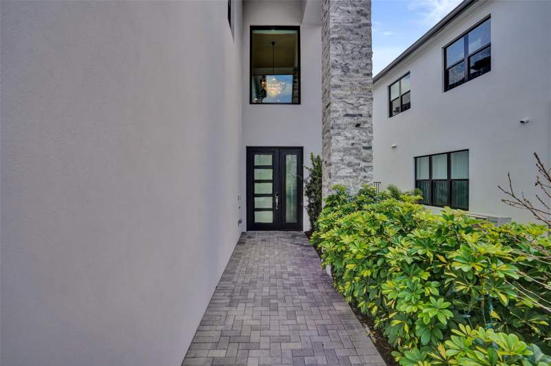 5 bedroom Single Family Residence at 20044 Hirono Lane, Boca Raton Golf Course Pu, Boca Raton — photo 4