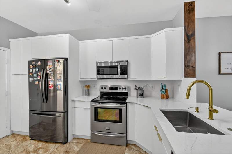 3 bedroom Townhouse at 224 Foxtail Drive #D, Charter Club Of Palmbeach, Greenacres — photo 4