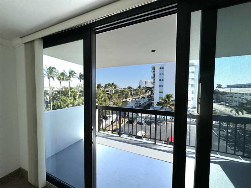 2 bedroom Condominium at 4800 Bayview Drive #406, Coral Towers Condo, Fort Lauderdale — photo 1