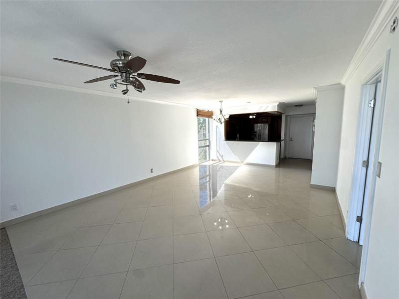 2 bedroom Condominium at 4800 Bayview Drive #406, Coral Towers Condo, Fort Lauderdale — photo 4