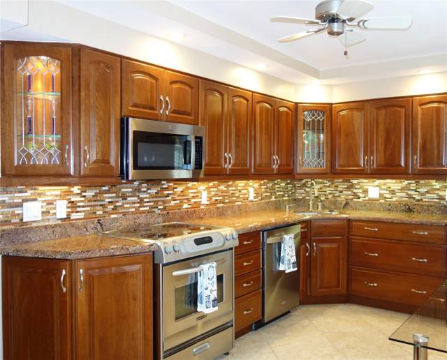 625 Oaks Drive #302