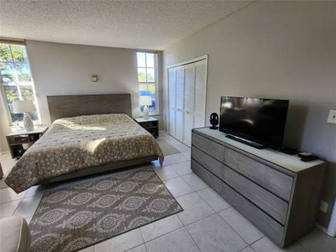 4030 W Palm Aire Drive #101, Pompano Beach FL - photo 13 of 57