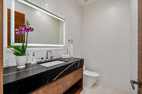2000 Harbourview Drive, Fort Lauderdale FL - photo 9 of 48