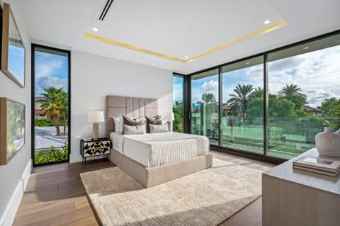 2000 Harbourview Drive, Fort Lauderdale FL - photo 24 of 48