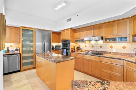 615 Bayshore Drive #301, Fort Lauderdale FL - photo 24 of 70