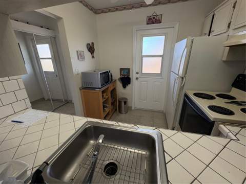 3506 NW 49th Avenue #604, Lauderdale Lakes FL - photo 6 of 32