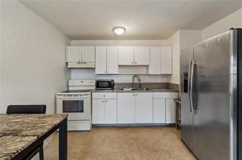 2802 Avenue G, Fort Pierce FL - photo 9 of 15