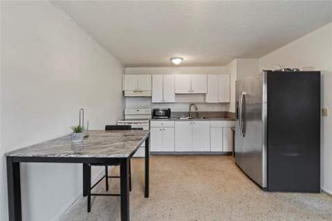 2802 Avenue G, Fort Pierce FL - photo 8 of 15