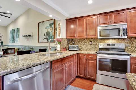 3273 Carambola Circle #23137, Pompano Beach FL - photo 8 of 47