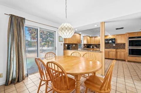 1031 NE 27th Avenue, Pompano Beach FL - photo 12 of 26