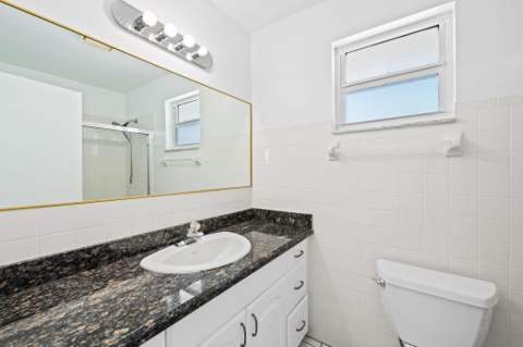 1031 NE 27th Avenue, Pompano Beach FL - photo 18 of 26