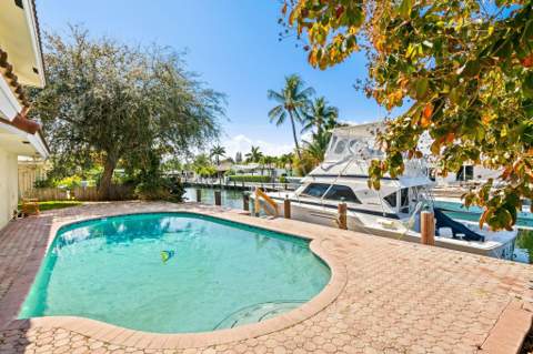 1031 NE 27th Avenue, Pompano Beach FL - photo 23 of 26
