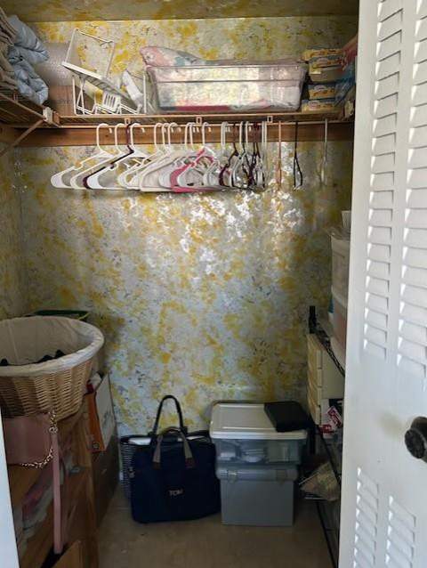 2811 Somerset Drive #316, Lauderdale Lakes FL - photo 24 of 26