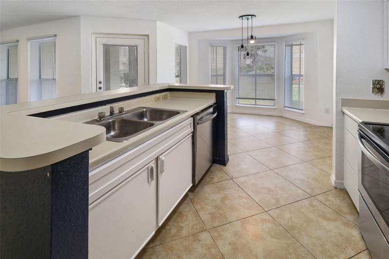 1 bedroom Condominium at 777 Riverside Drive #1516, Savannah At Riverside, Coral Springs — photo 5