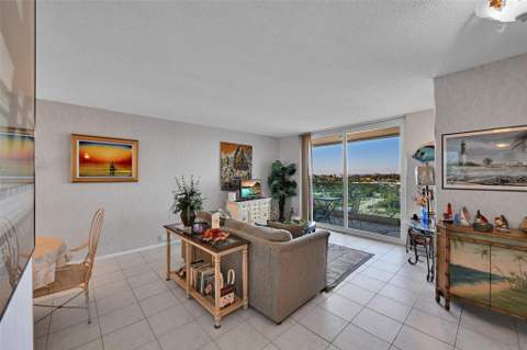 2639 N Riverside Drive #1005, Pompano Beach FL - photo 7 of 34