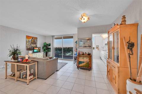 2639 N Riverside Drive #1005, Pompano Beach FL - photo 9 of 34