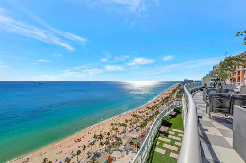 3 bedroom Condominium at 1 N Fort Lauderdale Beach Boulevard #Lp 2302, Ritz Carlton, Fort Lauderdale — photo 2