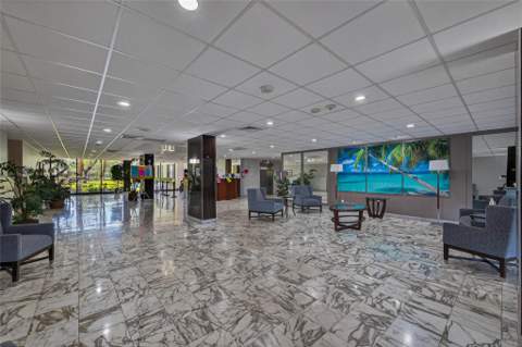 4400 Hillcrest Drive #704, Hollywood FL - photo 20 of 23
