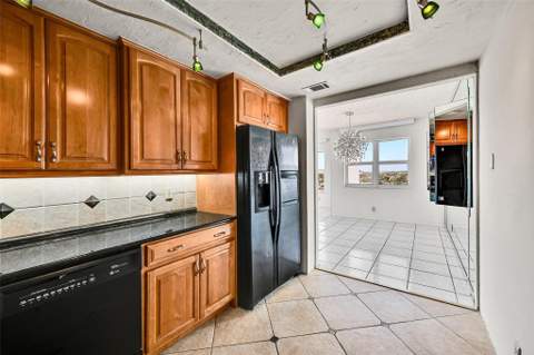 3700 Galt Ocean Drive #1215, Fort Lauderdale FL - photo 9 of 45