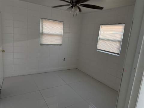 2006 Avenue P, Fort Pierce FL - photo 7 of 9