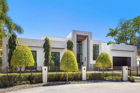 816 Riviera Isle Drive, Fort Lauderdale FL - photo 8 of 83