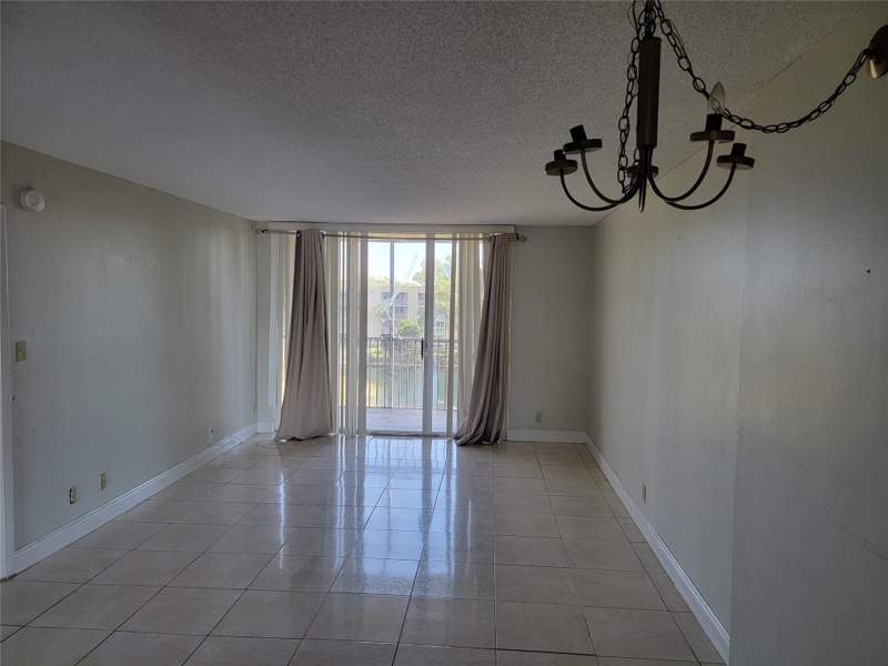 2 bedroom Condominium at 3121 NW 47th Terrace #403, Cypress Chase North 4 Con, Lauderdale Lakes — photo 4
