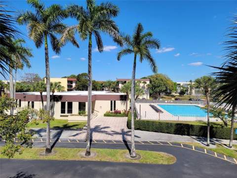 3121 NW 47th Terrace #403, Lauderdale Lakes FL - photo 16 of 17
