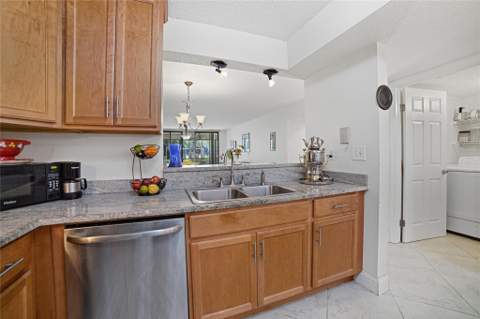 7653 NW 79th Avenue #114, Tamarac FL - photo 15 of 47
